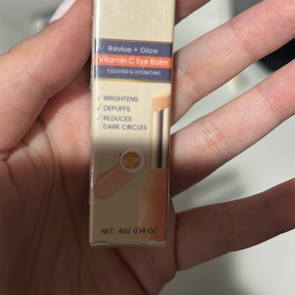 ✨host pick ✨Revive + Glow - Eye Balm + Vitamin C (0.14oz) - Picture 5 of 5
